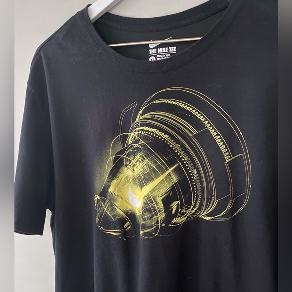 Nike Dri-Fit Mens’ Short Sleeve Tee - Picture 3 of 4